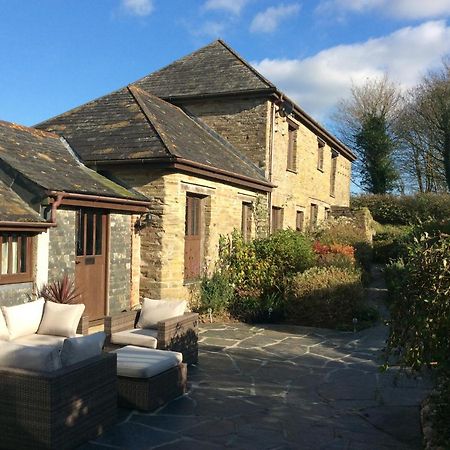 Owletts Barn B&B 보드민 외부 사진
