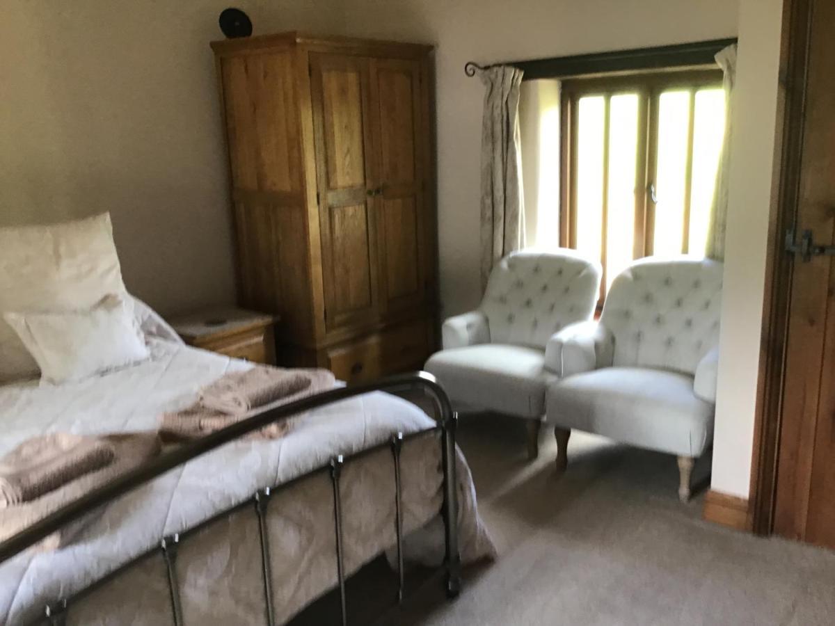 Owletts Barn B&B 보드민 외부 사진